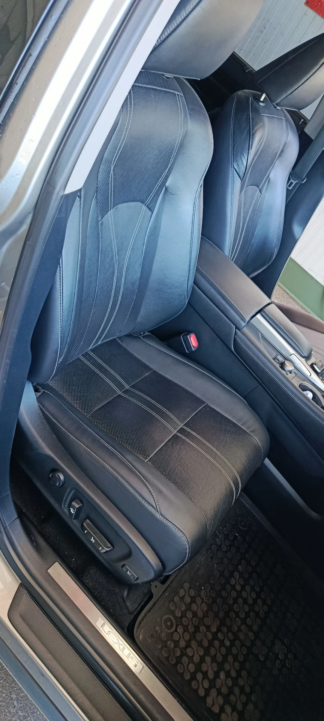Lexus RX 450h, снимка 9 - Автомобили и джипове - 55385997