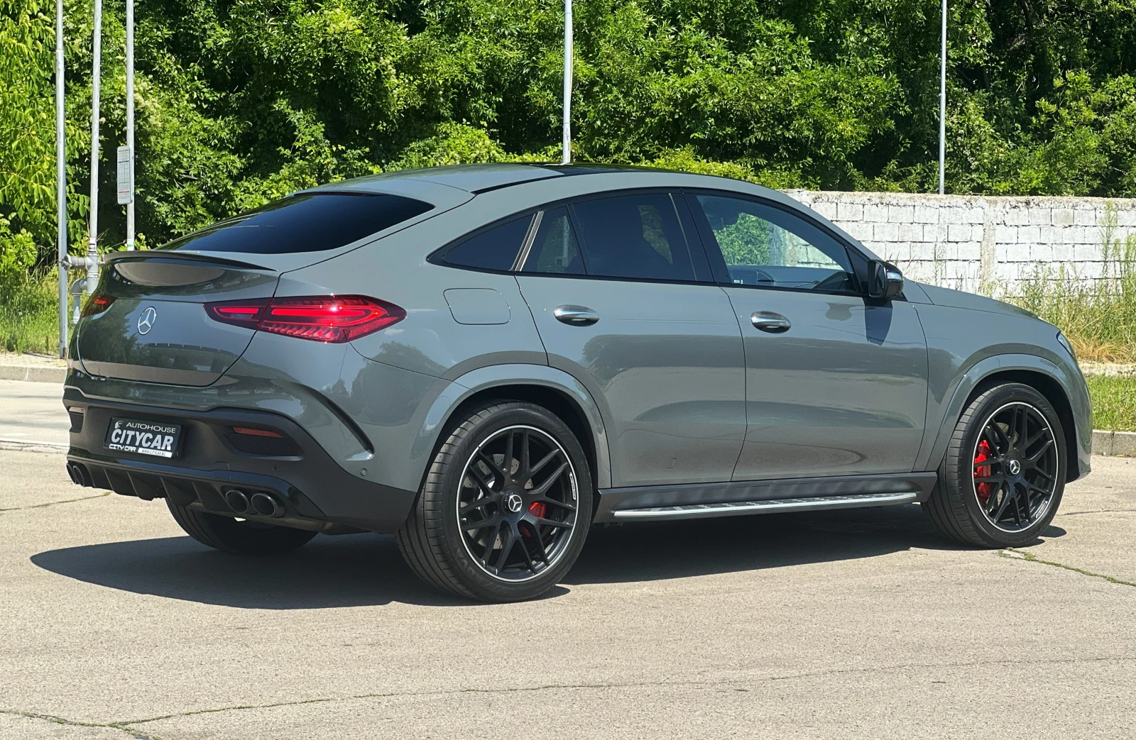 Mercedes-Benz GLE 53 4MATIC COUPE / NIGHT / BURM / 360 / MILTIBEAM / DYNAMIC +, снимка 6 - Автомобили и джипове - 55359434
