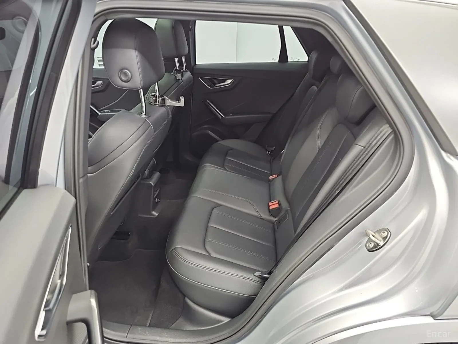 Audi Q2 35TDI* ВНОС ОТ КОРЕЯ!!!* , снимка 12 - Автомобили и джипове - 55581891