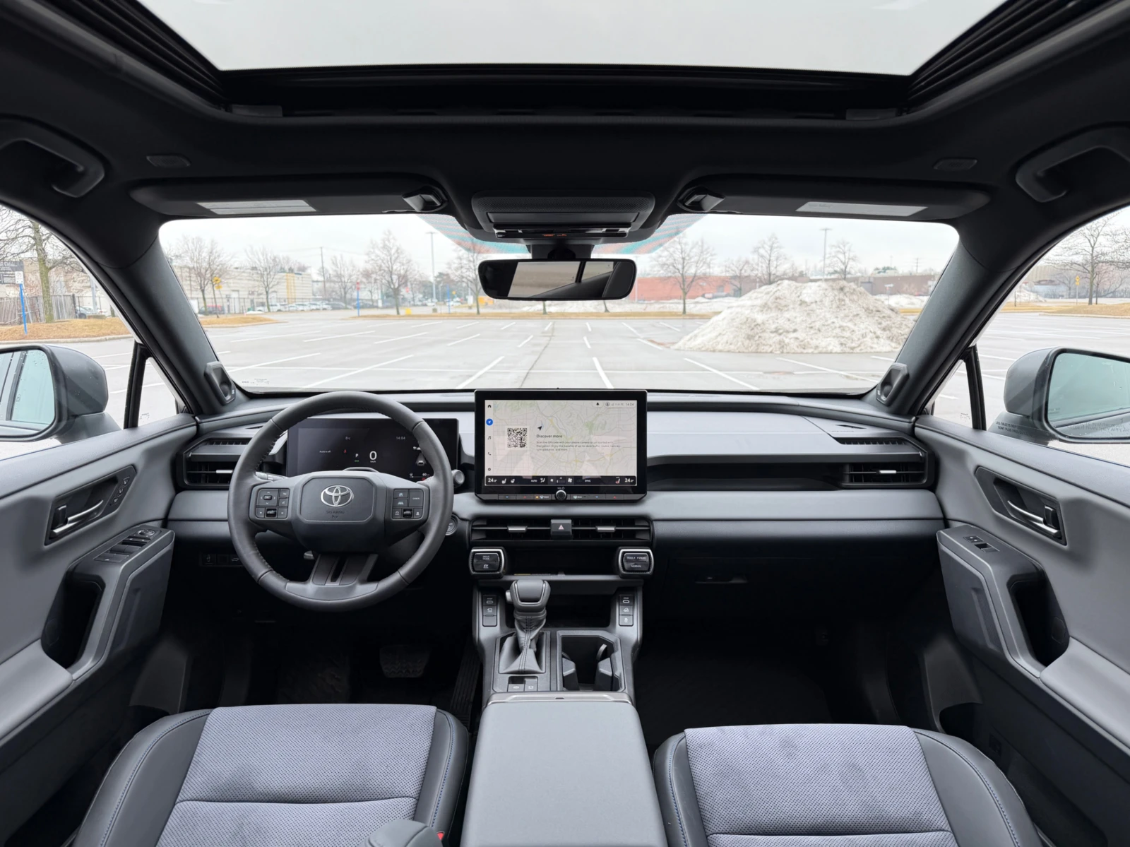Toyota Rav4 XSE 2.5 AWD, снимка 8 - Автомобили и джипове - 55677608