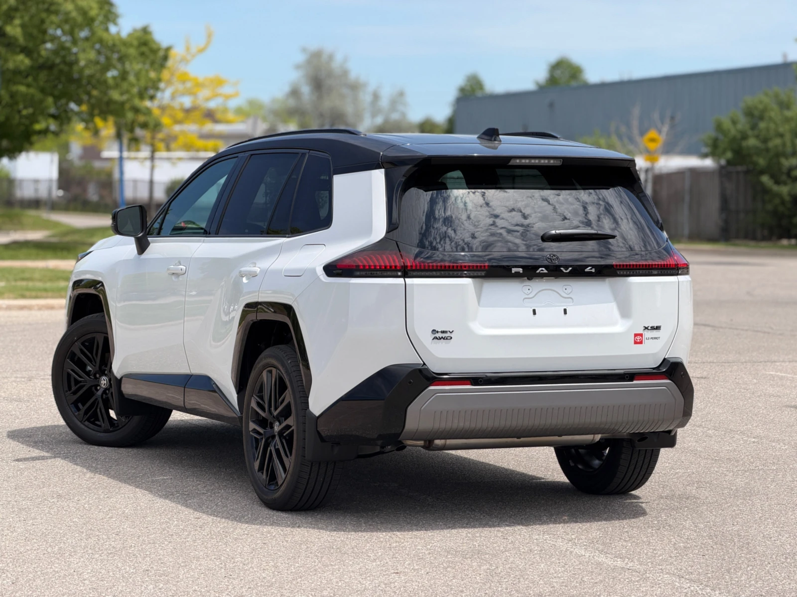 Toyota Rav4 XSE 2.5 AWD, снимка 3 - Автомобили и джипове - 55677608