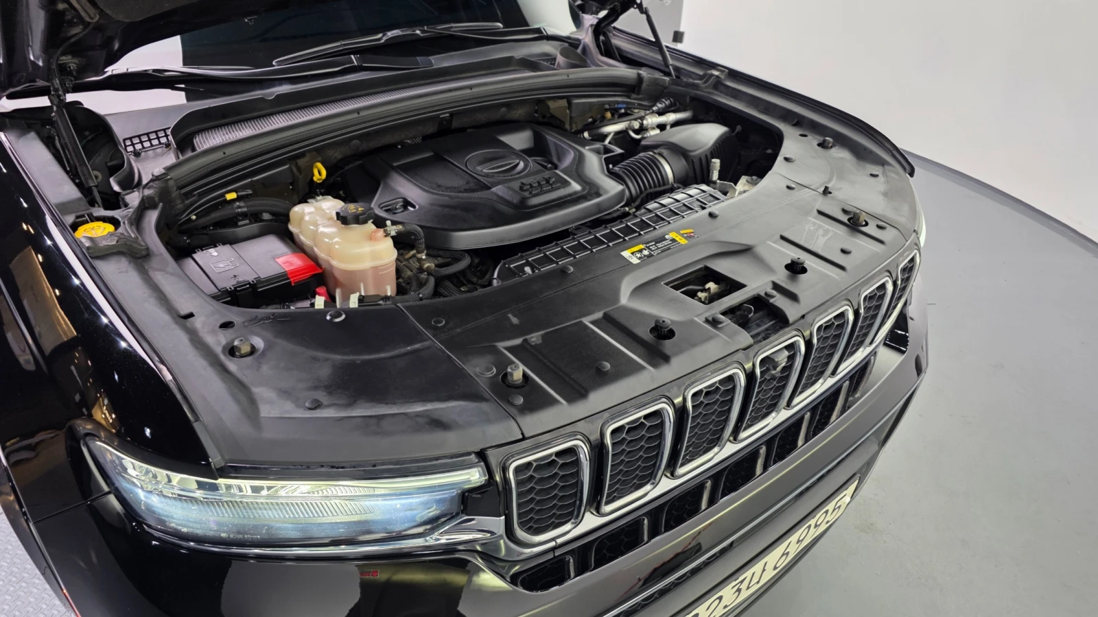 Jeep Cherokee 3.6 Overland 4WD, снимка 6 - Автомобили и джипове - 55801117