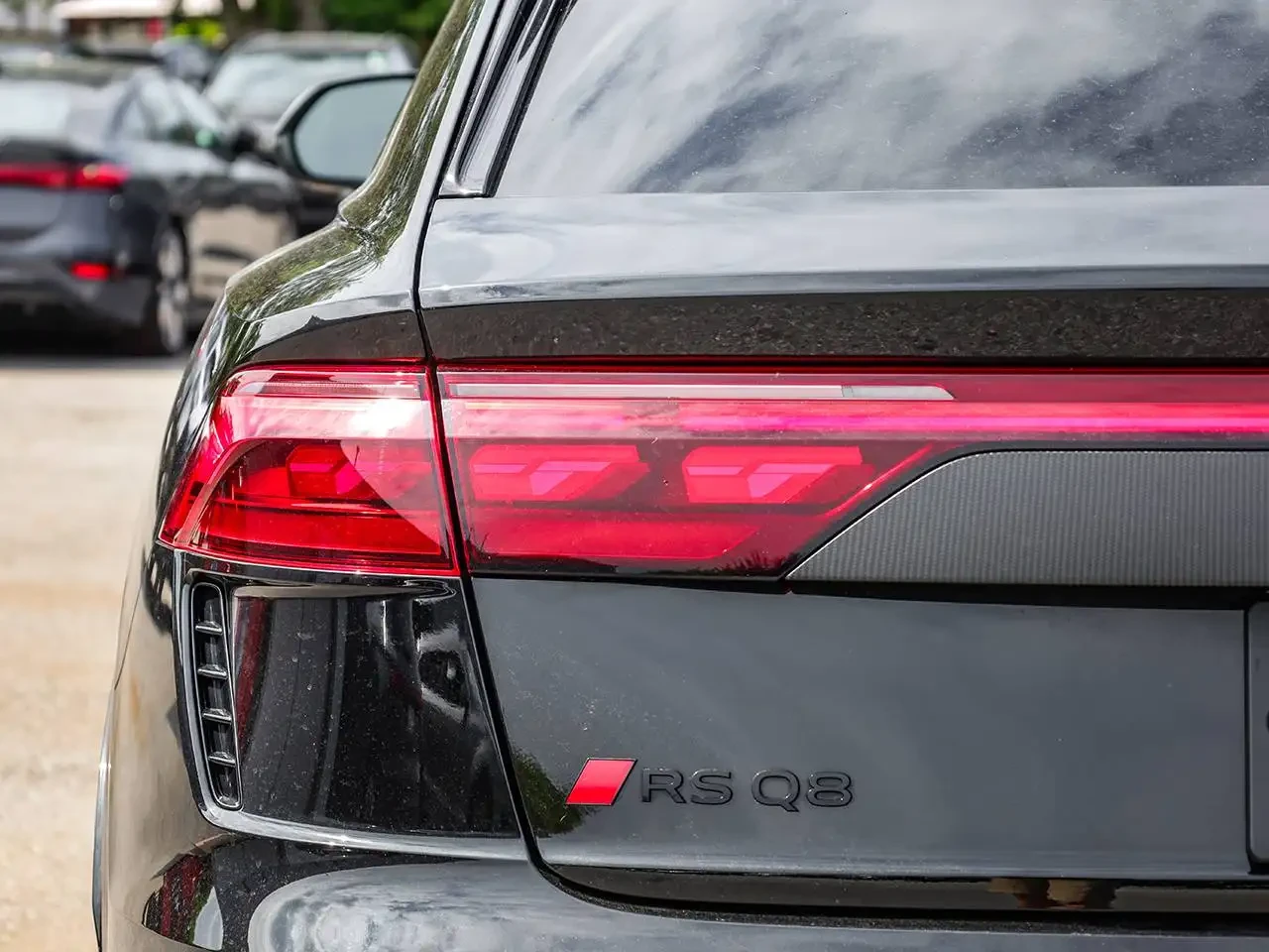 Audi RSQ8, снимка 11 - Автомобили и джипове - 56226731