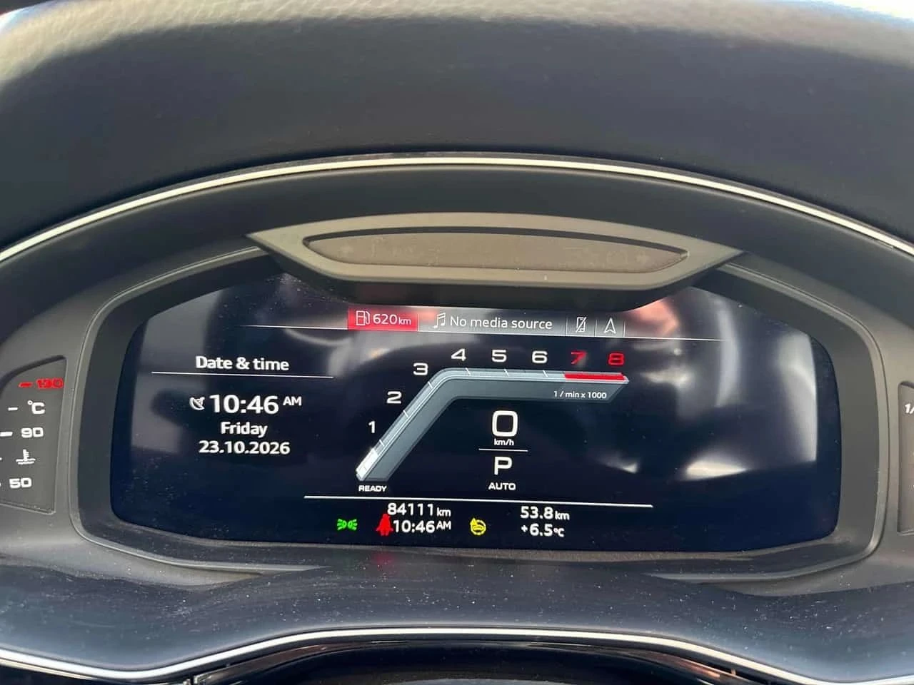 Audi Q8, снимка 8 - Автомобили и джипове - 56687428