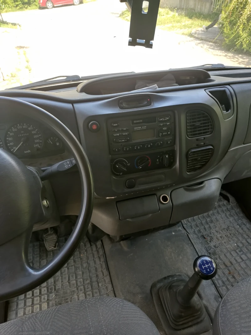 Ford Transit Товарен, снимка 6 - Бусове и автобуси - 47552528