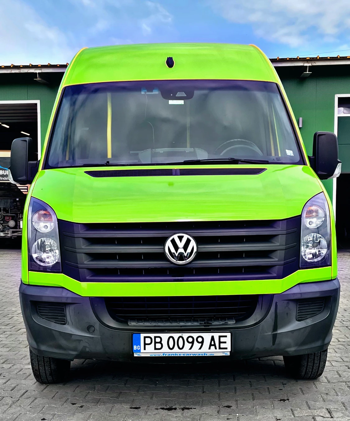 VW Crafter УНИКАТ!!!100% РЕАЛНИ 85000 км!!!КЛИМАТИК!!ПЕЧКА!!! - изображение 2