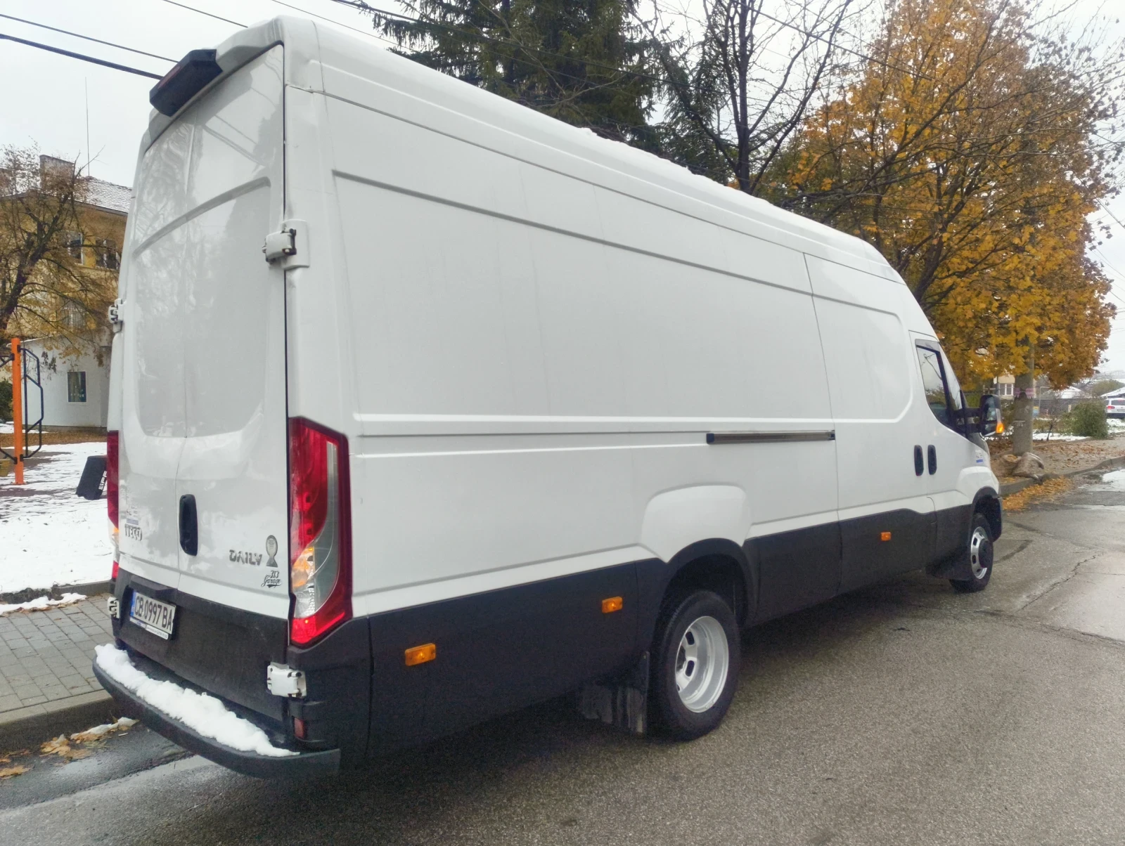 Iveco 35c15 3.0l 185000km - изображение 3