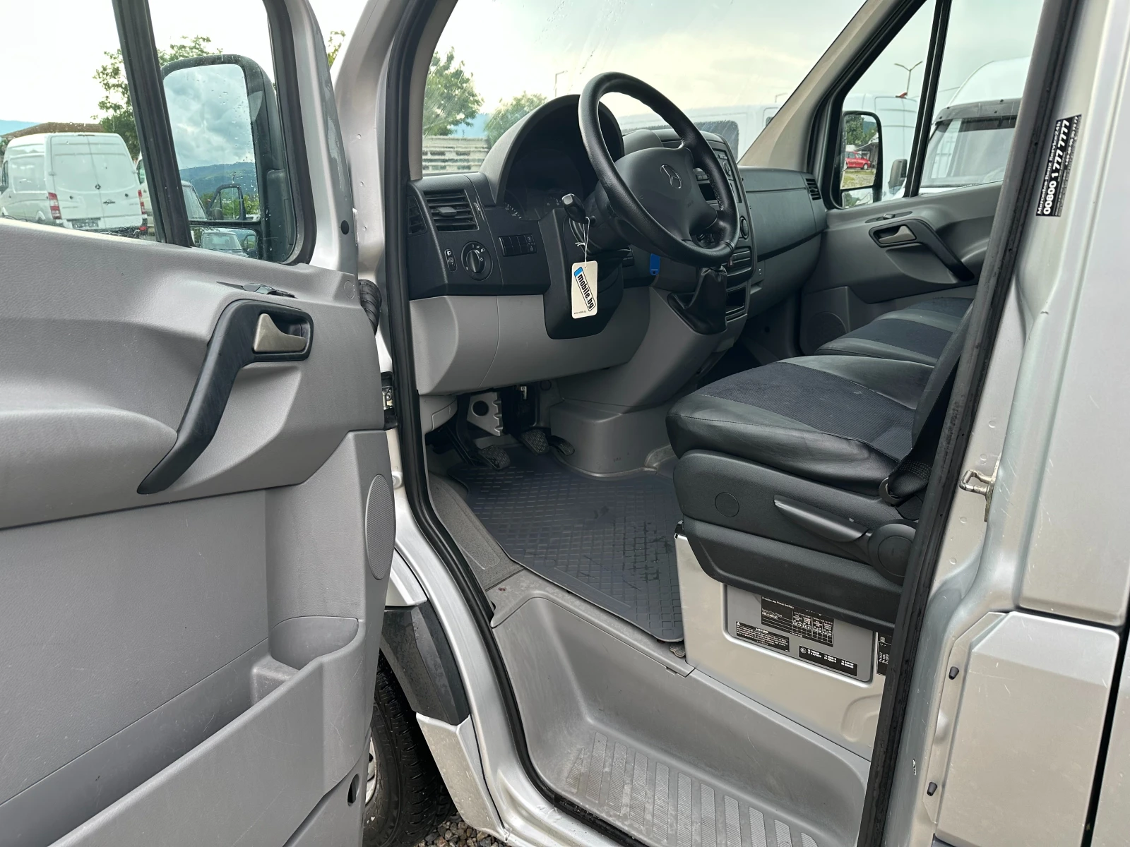 Mercedes-Benz Sprinter MAXi/7места/ПЕЧКА, снимка 7 - Бусове и автобуси - 54878485