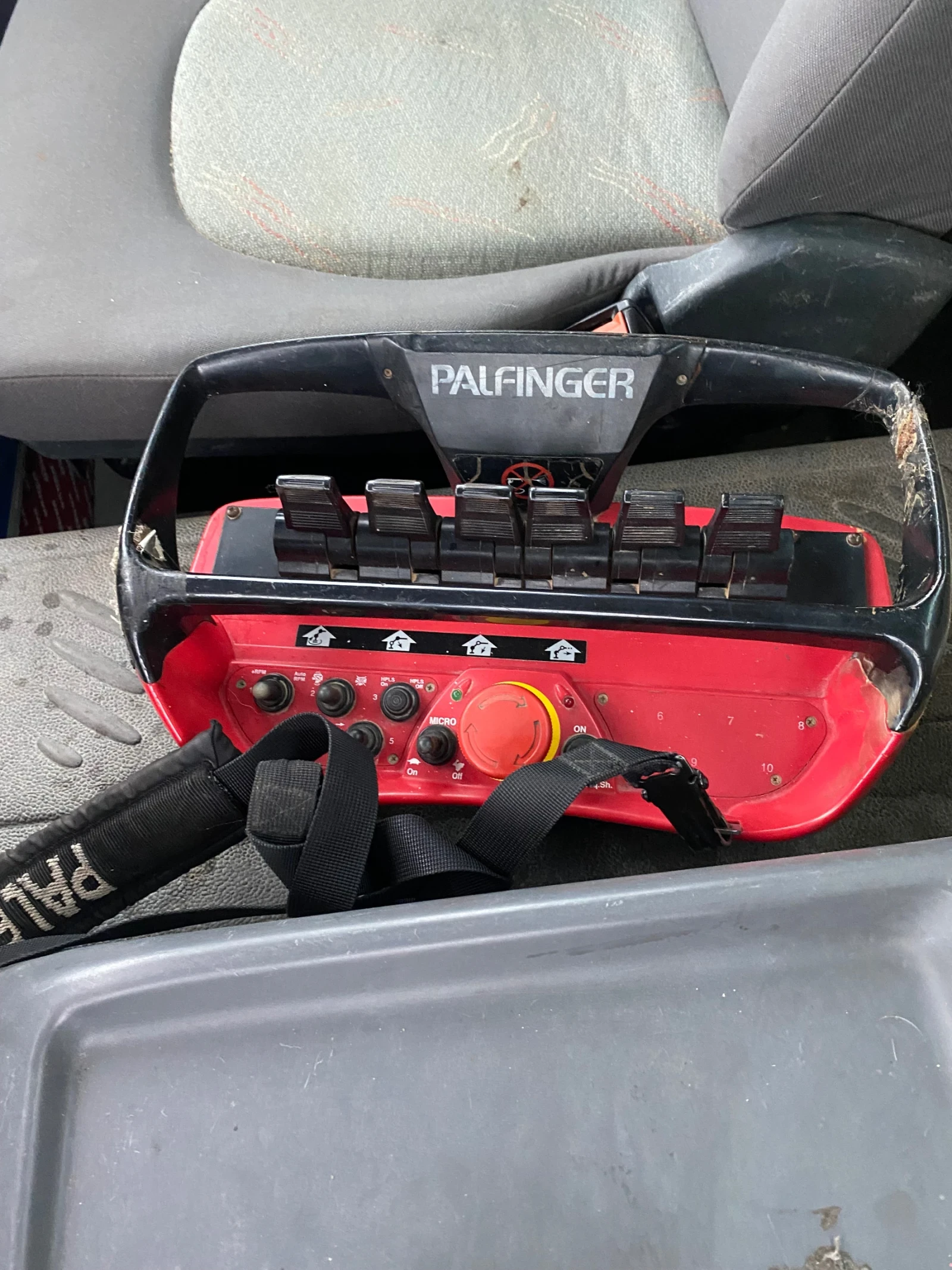 Renault Premium МУЛТИЛИФТ, снимка 16 - Камиони - 54313107