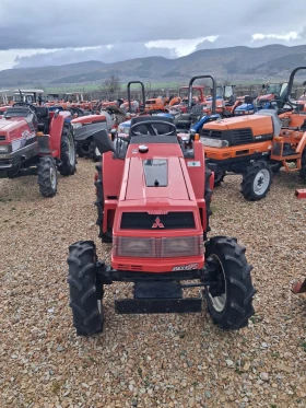 Трактор Kubota Скайтрак , снимка 2 - Селскостопанска техника - 53609059