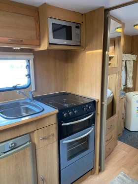 Каравана Hobby Freelander Lunar Lux, снимка 14