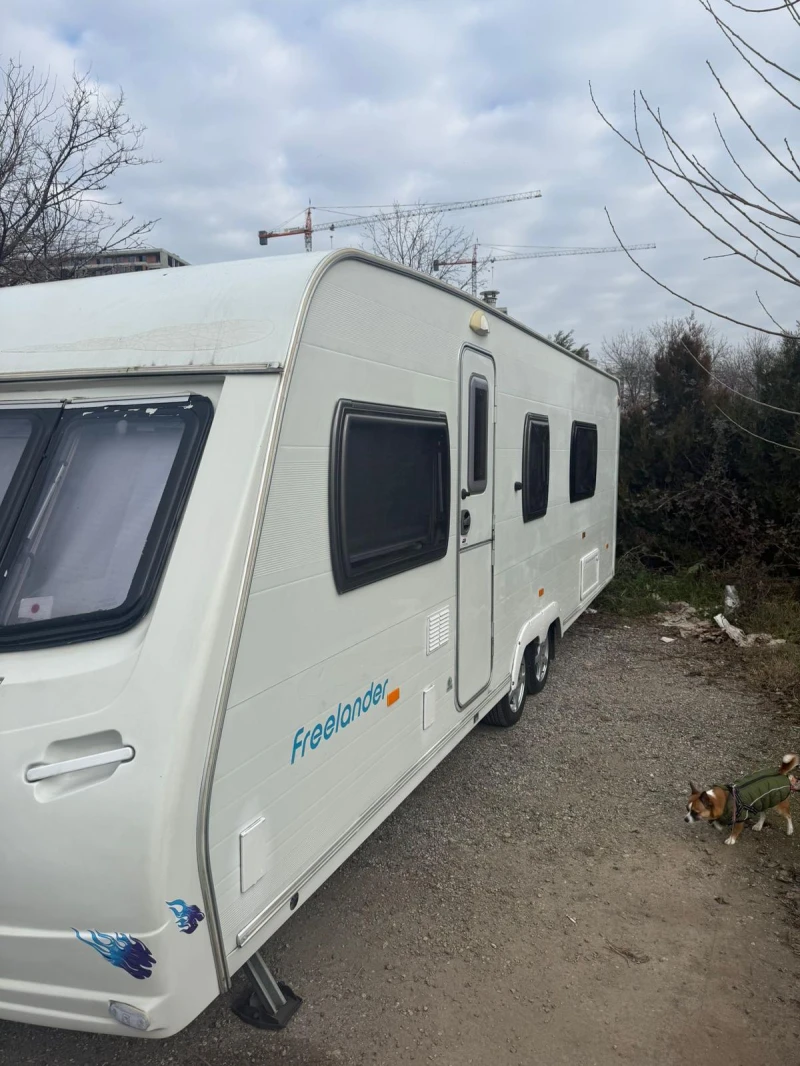 Каравана Hobby Freelander Lunar Lux, снимка 5 - Каравани и кемпери - 52860197