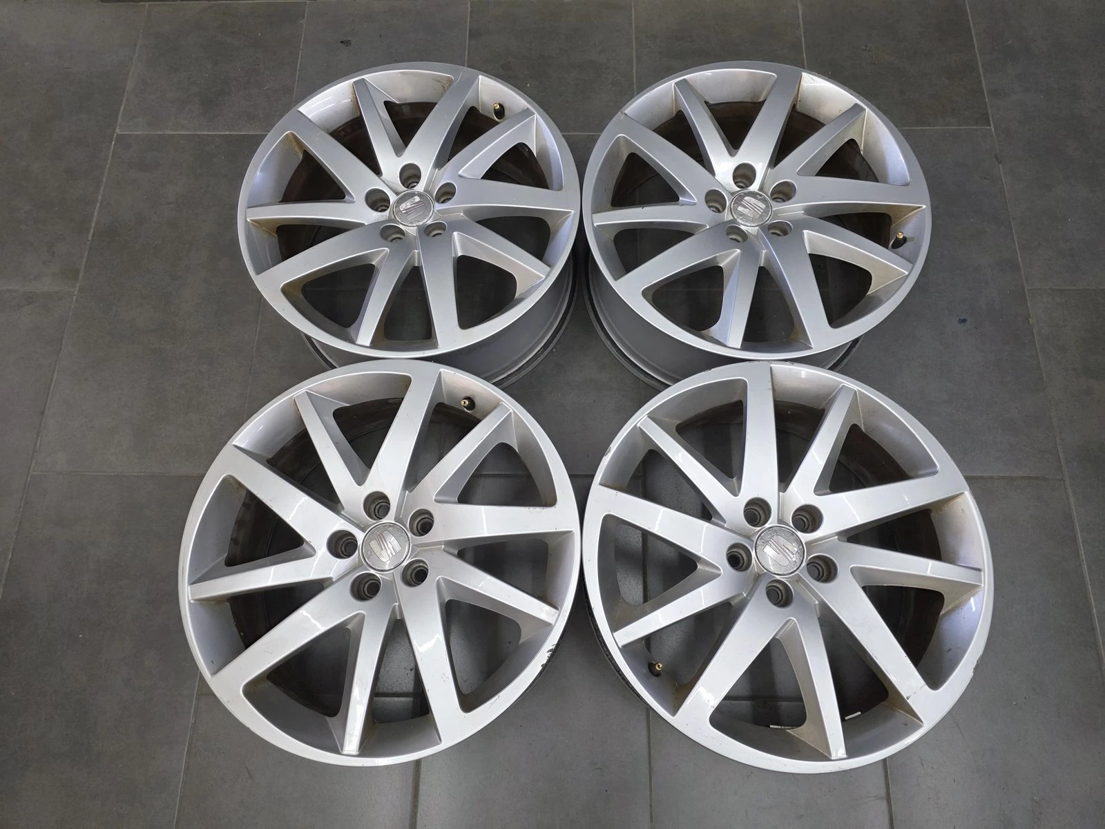 Джанти за Seat, снимка 3 - Гуми и джанти - 56735170