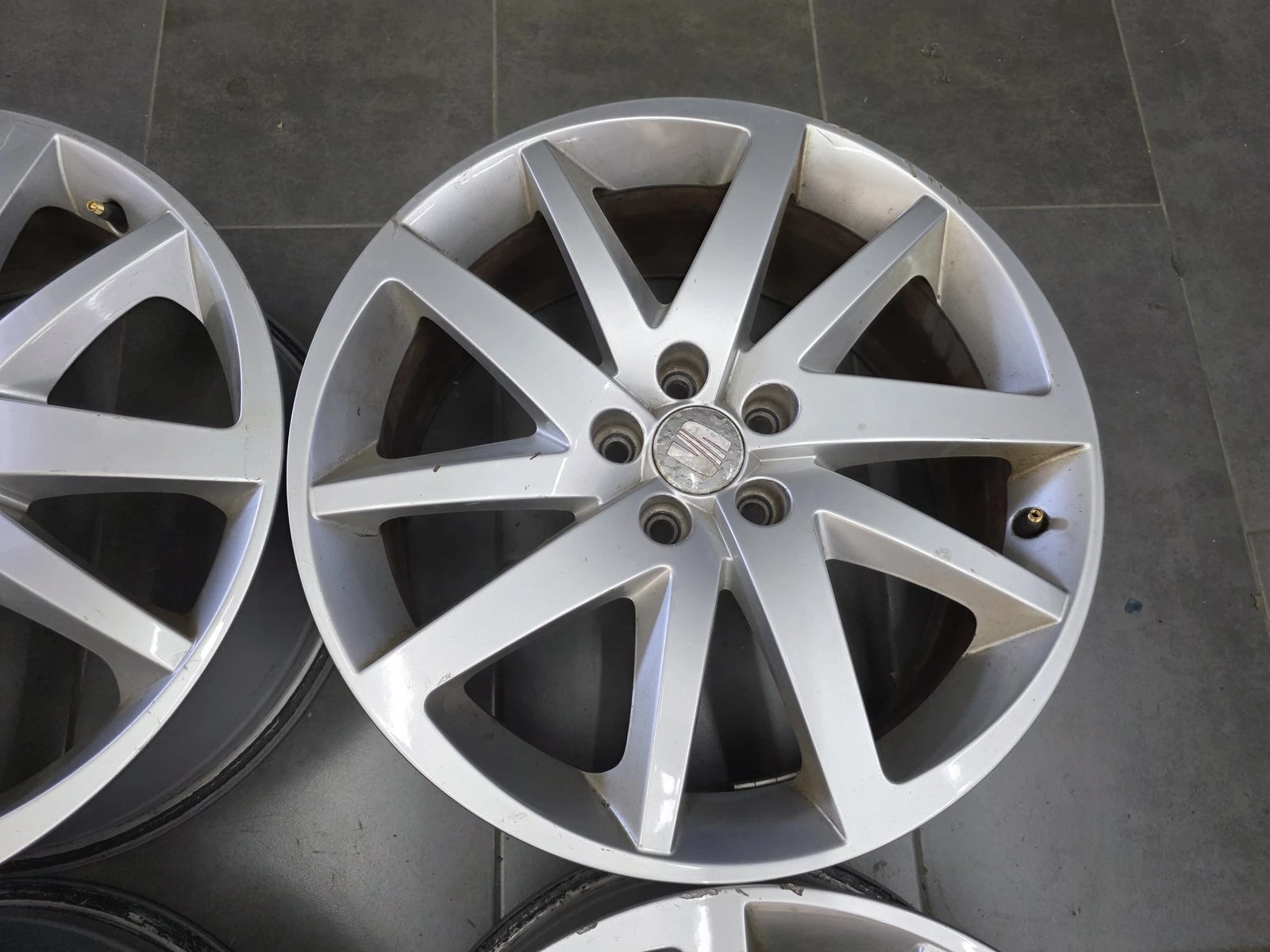 Джанти за Seat, снимка 6 - Гуми и джанти - 56735170