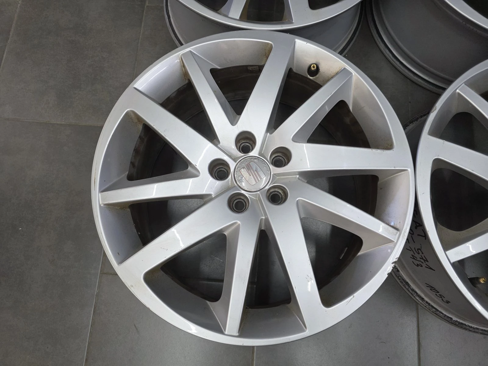 Джанти за Seat, снимка 7 - Гуми и джанти - 56735170