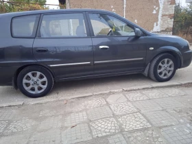 Kia Carens, снимка 6