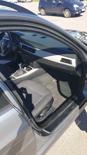 BMW 318 2.0 - 2700 € / 5280.74 лв. - 51378597 12