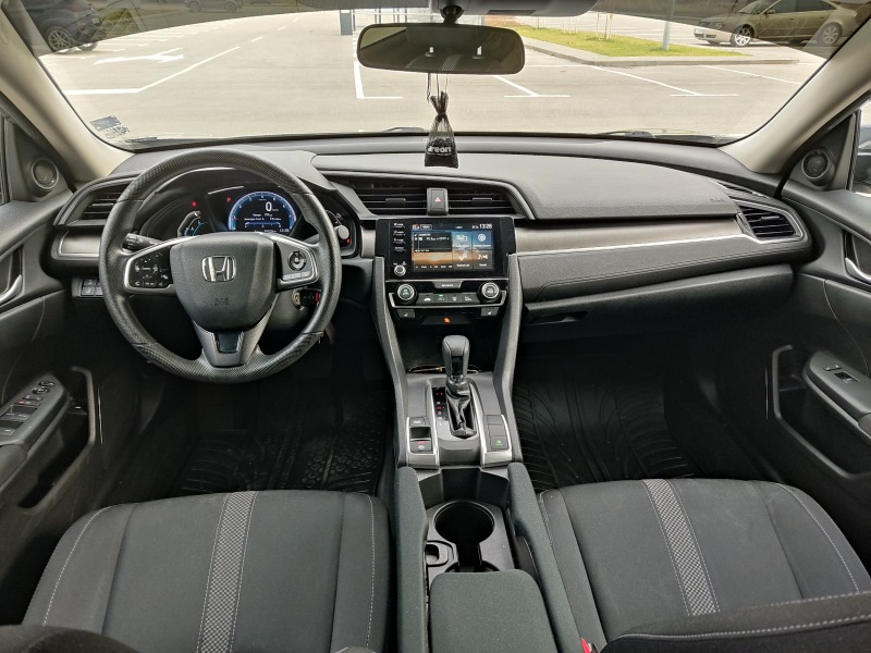 Honda Civic X-Генерация, снимка 9 - Автомобили и джипове - 43410913