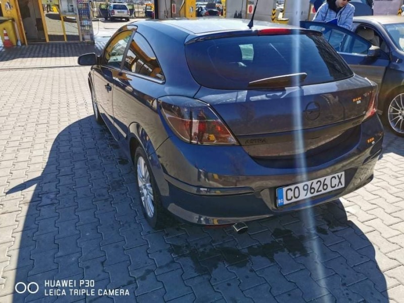 Opel Astra 1.7 CDTI GTC, снимка 7 - Автомобили и джипове - 45528839