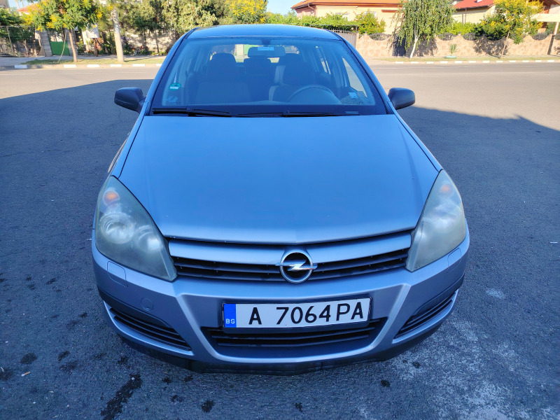 Opel Astra, снимка 1 - Автомобили и джипове - 46233298