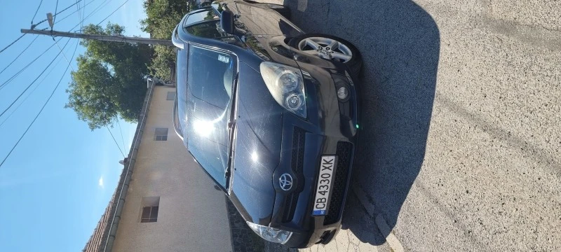 Toyota Corolla verso, снимка 1 - Автомобили и джипове - 46916057