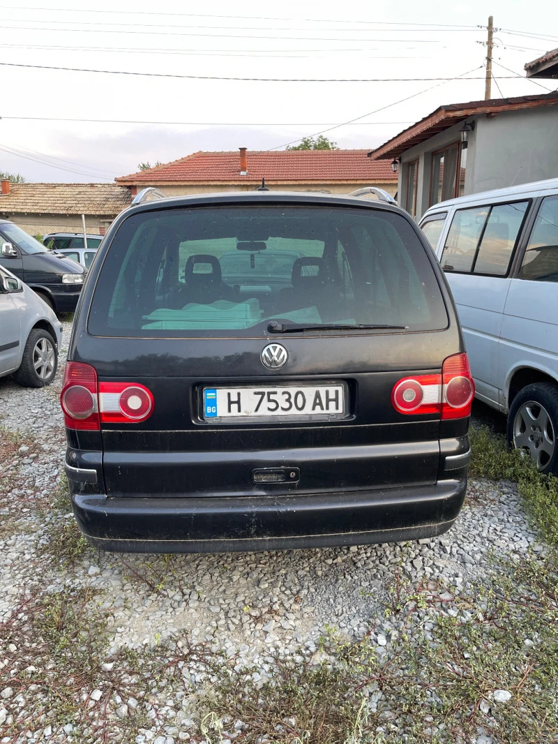 VW Sharan 1.9 TDI, снимка 5 - Автомобили и джипове - 47512135