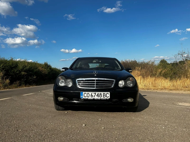 Mercedes-Benz C 200, снимка 5 - Автомобили и джипове - 47780732