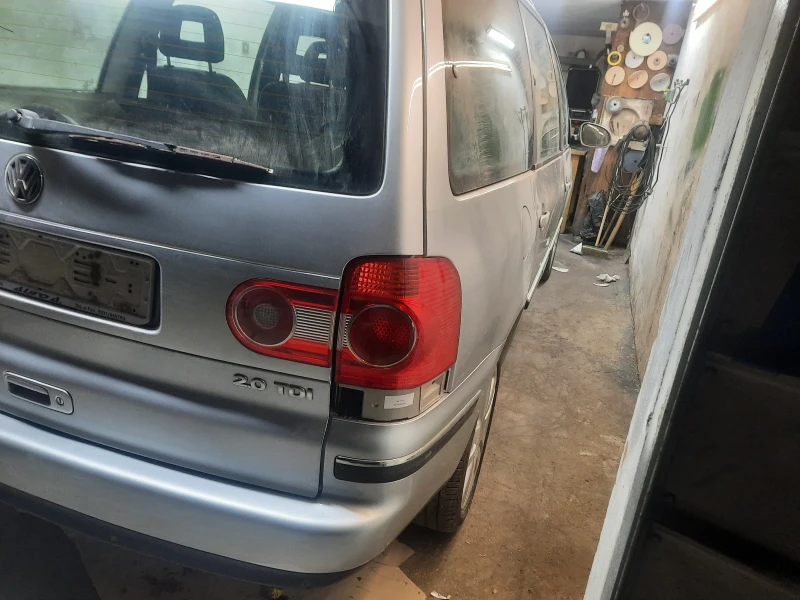 VW Sharan 2007, снимка 6 - Автомобили и джипове - 48105076