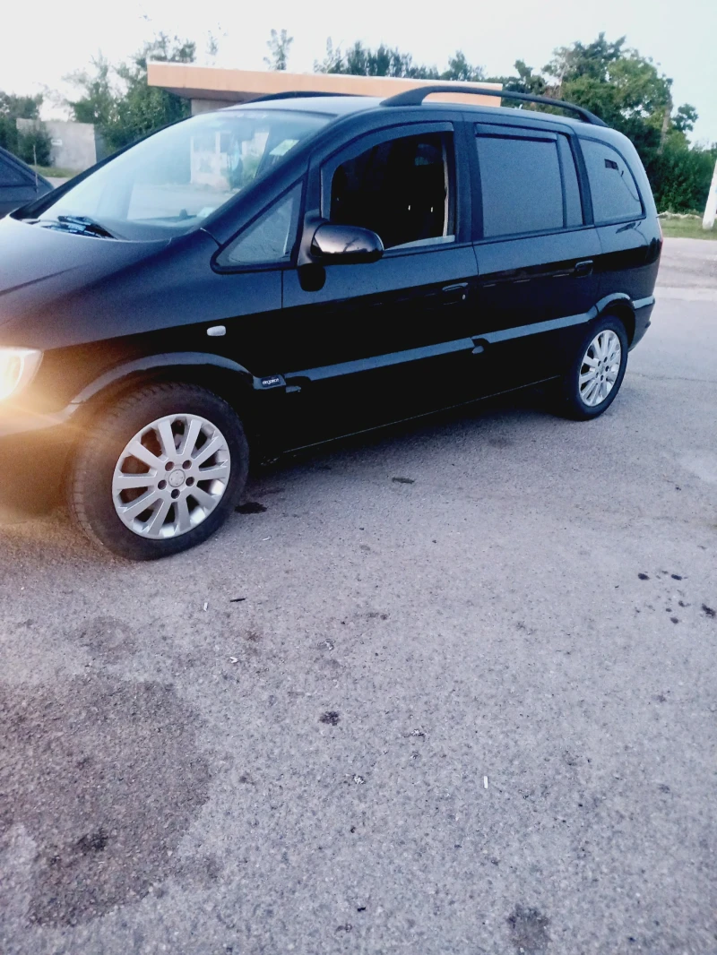 Opel Zafira 2.0 дти 101 к.с, снимка 6 - Автомобили и джипове - 48481685