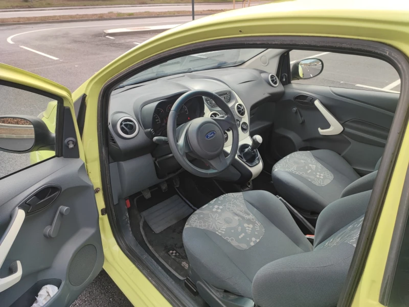Ford Ka, снимка 6 - Автомобили и джипове - 49757126