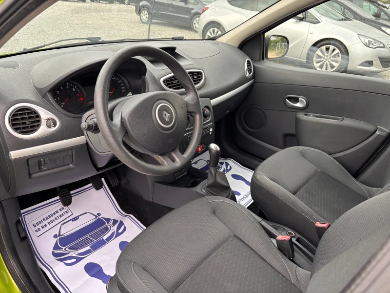 Renault Clio 1.2i 75ps, снимка 9 - Автомобили и джипове - 50584332
