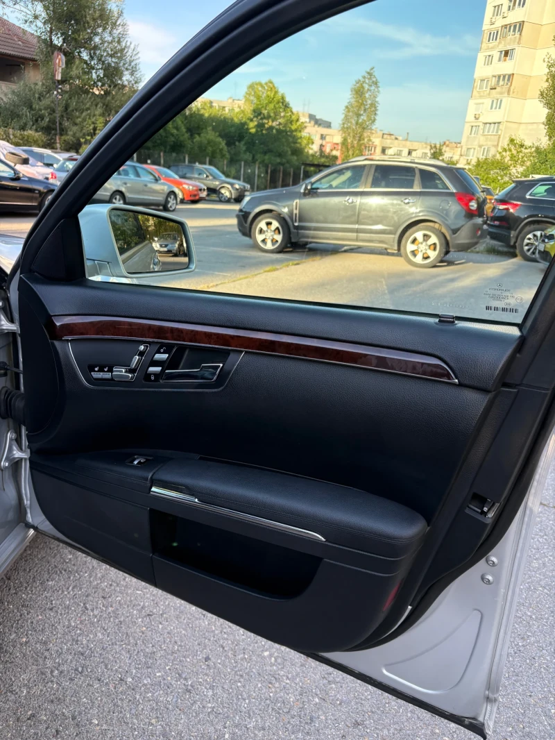 Mercedes-Benz S 350 4Matic, снимка 10 - Автомобили и джипове - 52054161