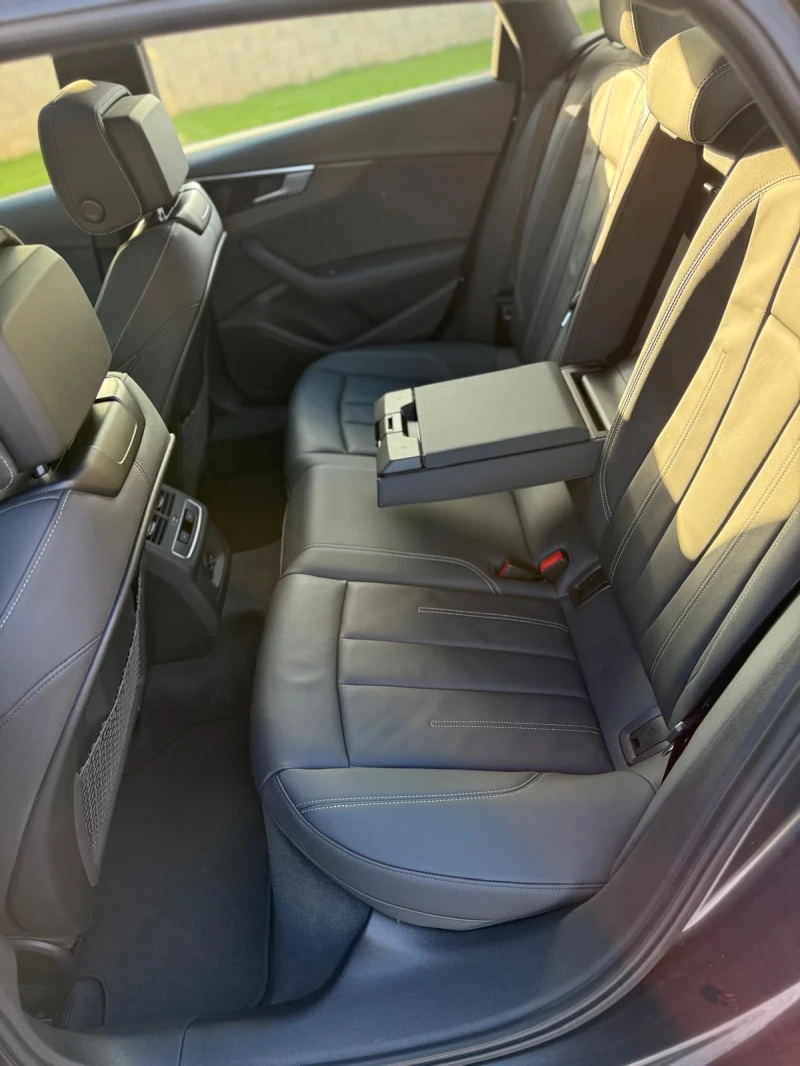 Audi A4 9000км!!!, снимка 10 - Автомобили и джипове - 52109593