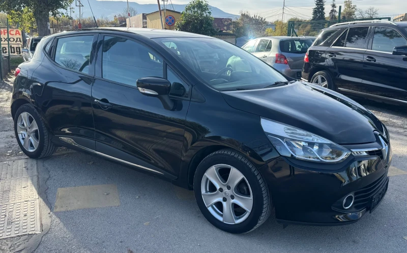 Renault Clio АВТОМАТИК!НАВИГАЦИЯ!СЕРВИЗНА ИСТОРИЯ!, снимка 3 - Автомобили и джипове - 52228939