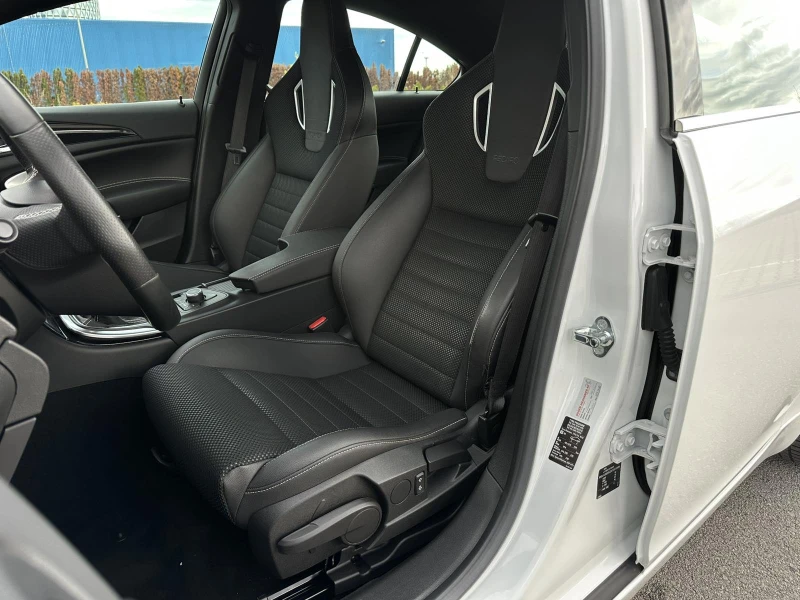 Opel Insignia 2.8 OPC* 4X4* TOP FULL* ШВЕЙЦАРИЯ* , снимка 9 - Автомобили и джипове - 52579107