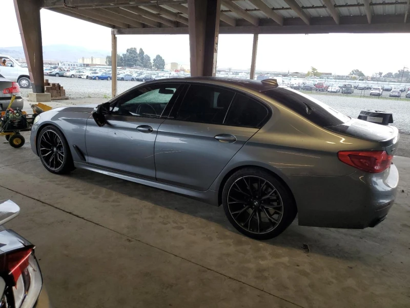 BMW 550 M550XI| SHADOWLINE| SOFT-CLOSE| HuD| HARMAN| ЩОРИ, снимка 2 - Автомобили и джипове - 52911664