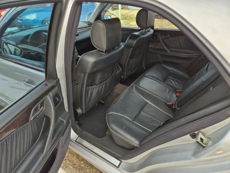 Mercedes-Benz E 200 186к комрессор газ авангард , снимка 11 - Автомобили и джипове - 53023525