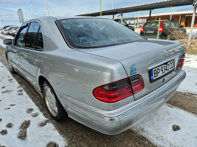 Mercedes-Benz E 200 186к комрессор газ авангард , снимка 4 - Автомобили и джипове - 53023525