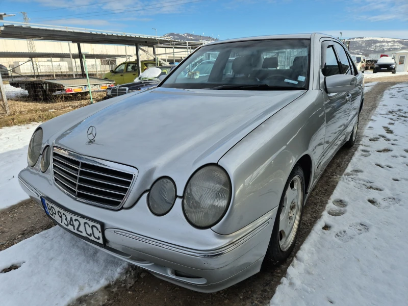 Mercedes-Benz E 200 186к комрессор газ авангард , снимка 1 - Автомобили и джипове - 53023525