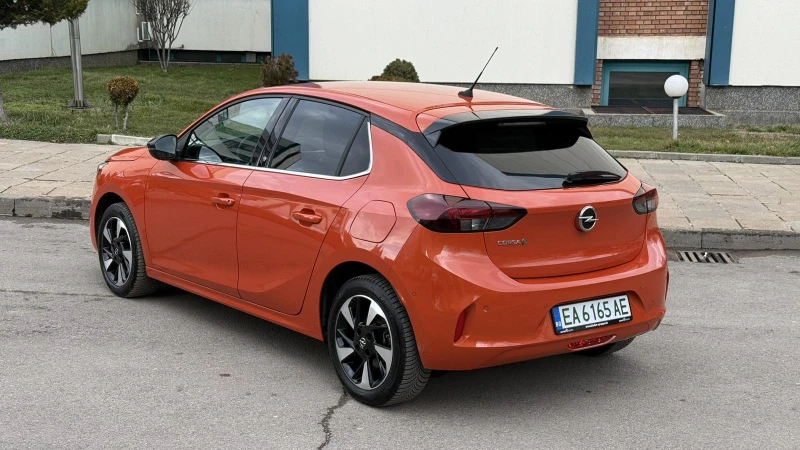 Opel Corsa e-Elegance* 50kw* Като Нова, снимка 4 - Автомобили и джипове - 53388442