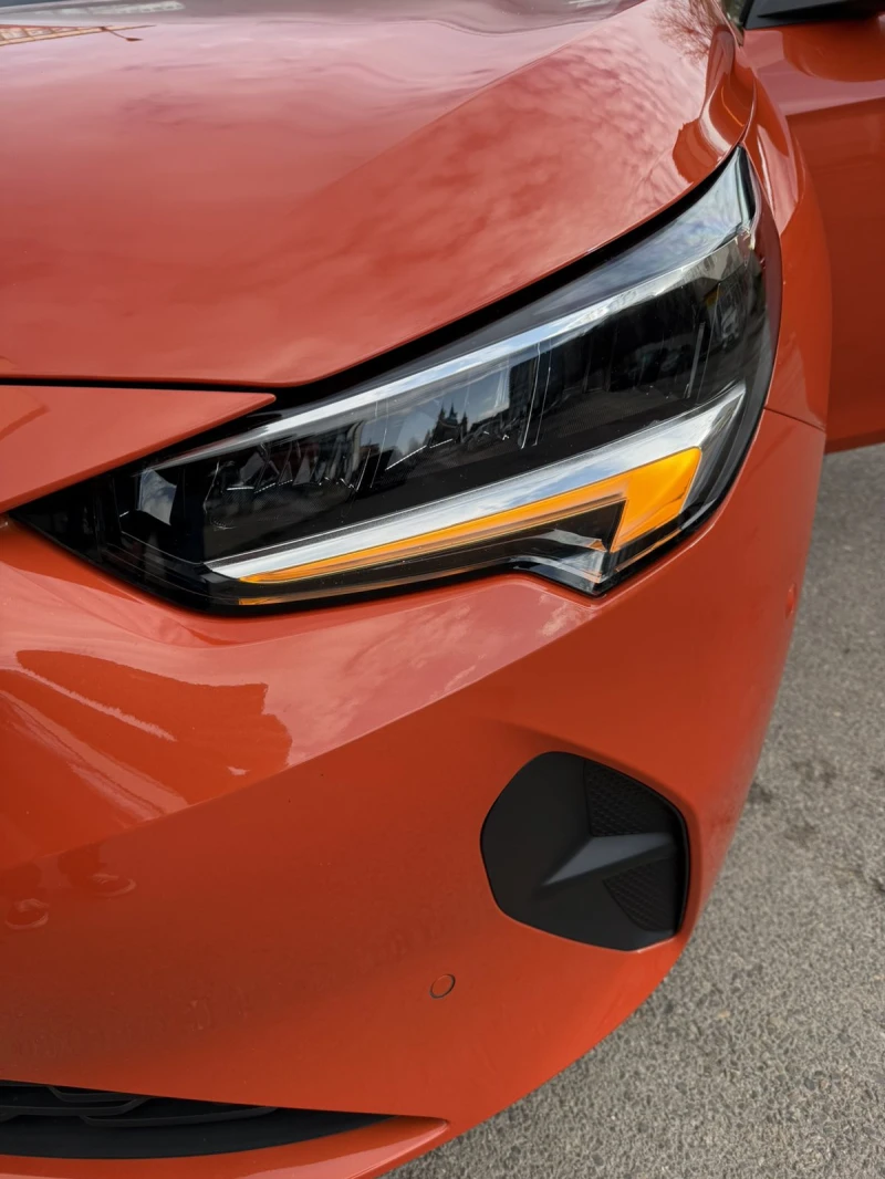 Opel Corsa e-Elegance* 50kw* Като Нова, снимка 15 - Автомобили и джипове - 53388442