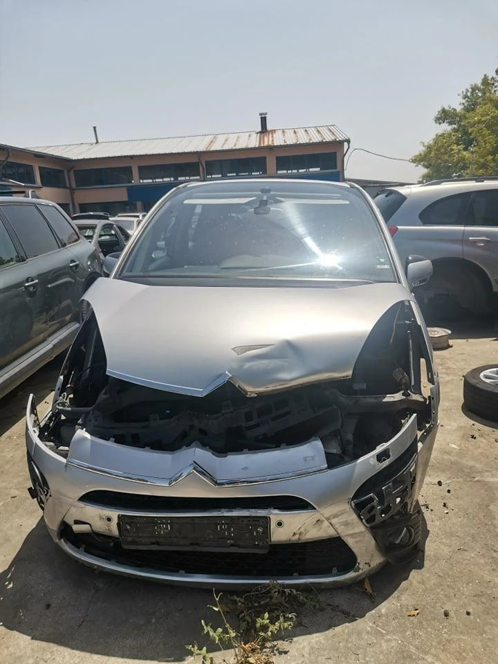 Citroen C4 Picasso 1.6 HDI 109 НА ЧАСТИ, снимка 5 - Автомобили и джипове - 47850426