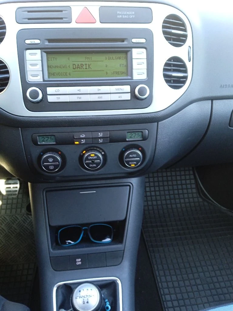 VW Golf Plus 1.9TDI/105кс, снимка 15 - Автомобили и джипове - 53840515