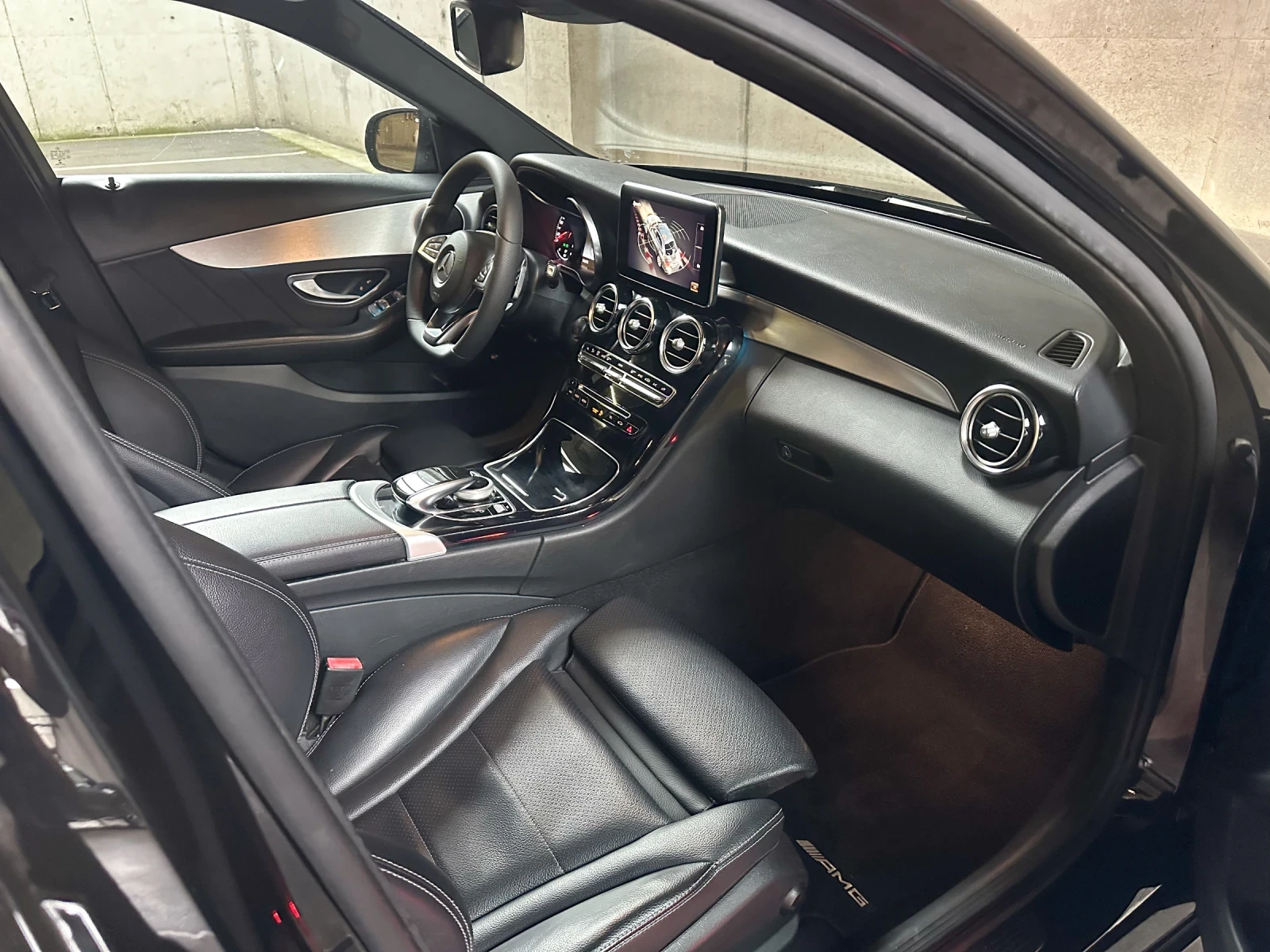 Mercedes-Benz C 220 AMG - изображение 10