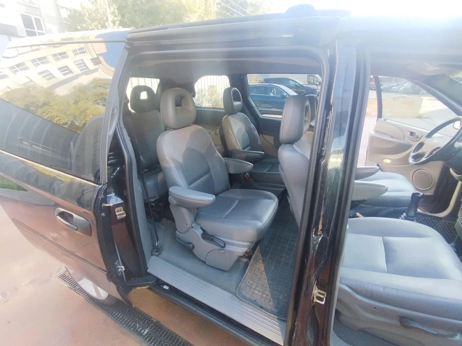 Chrysler Voyager | Mobile.bg   12