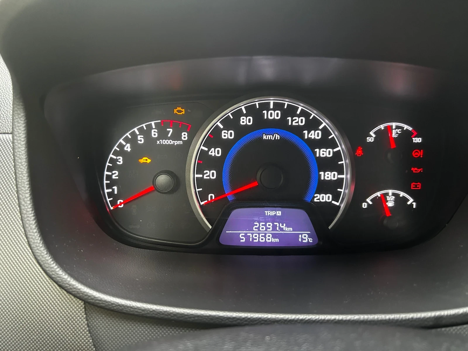 Hyundai I10 фабрична газ - изображение 8