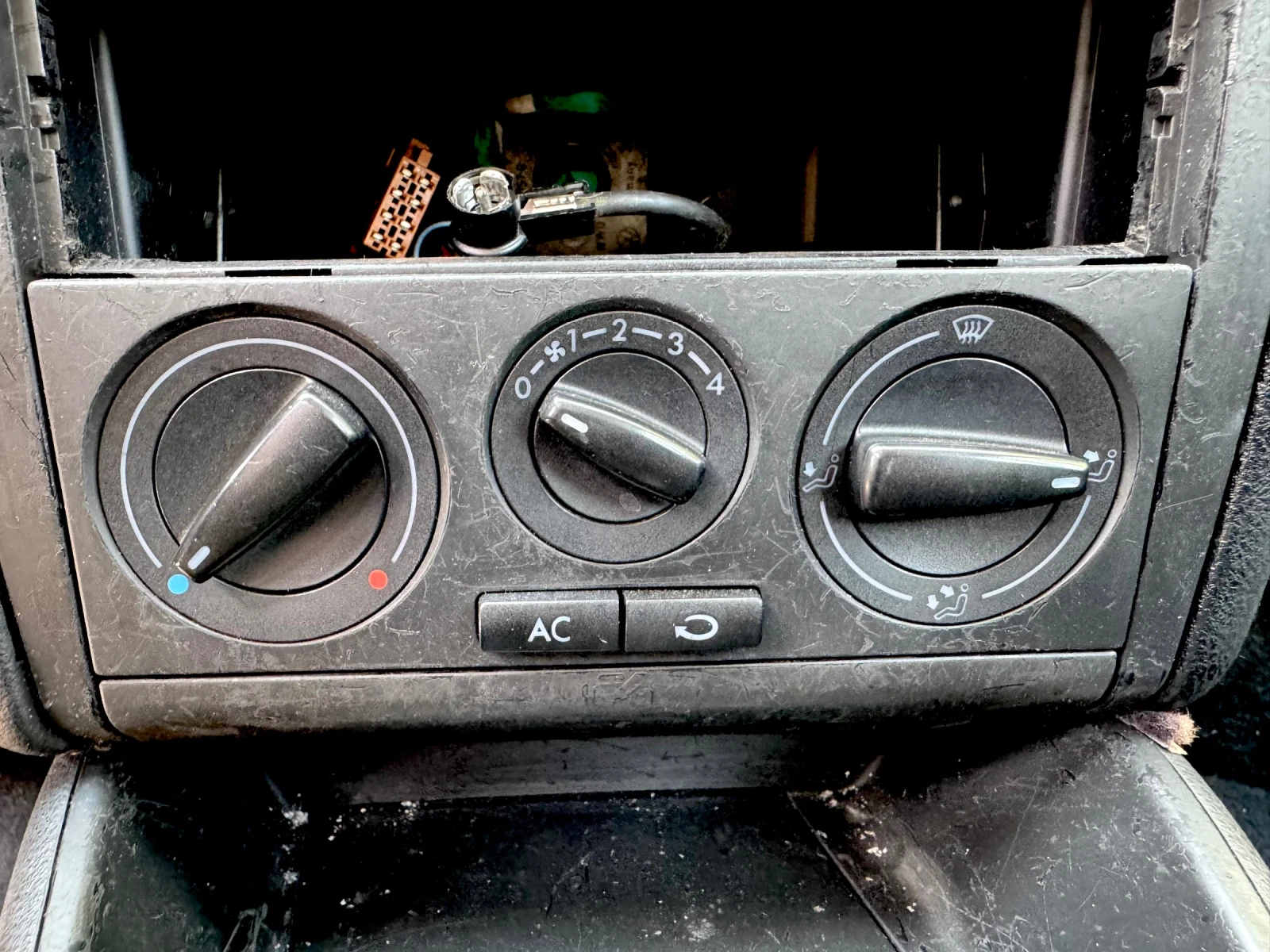 VW Golf Vw Golf 2.0 A/C | Mobile.bg   10