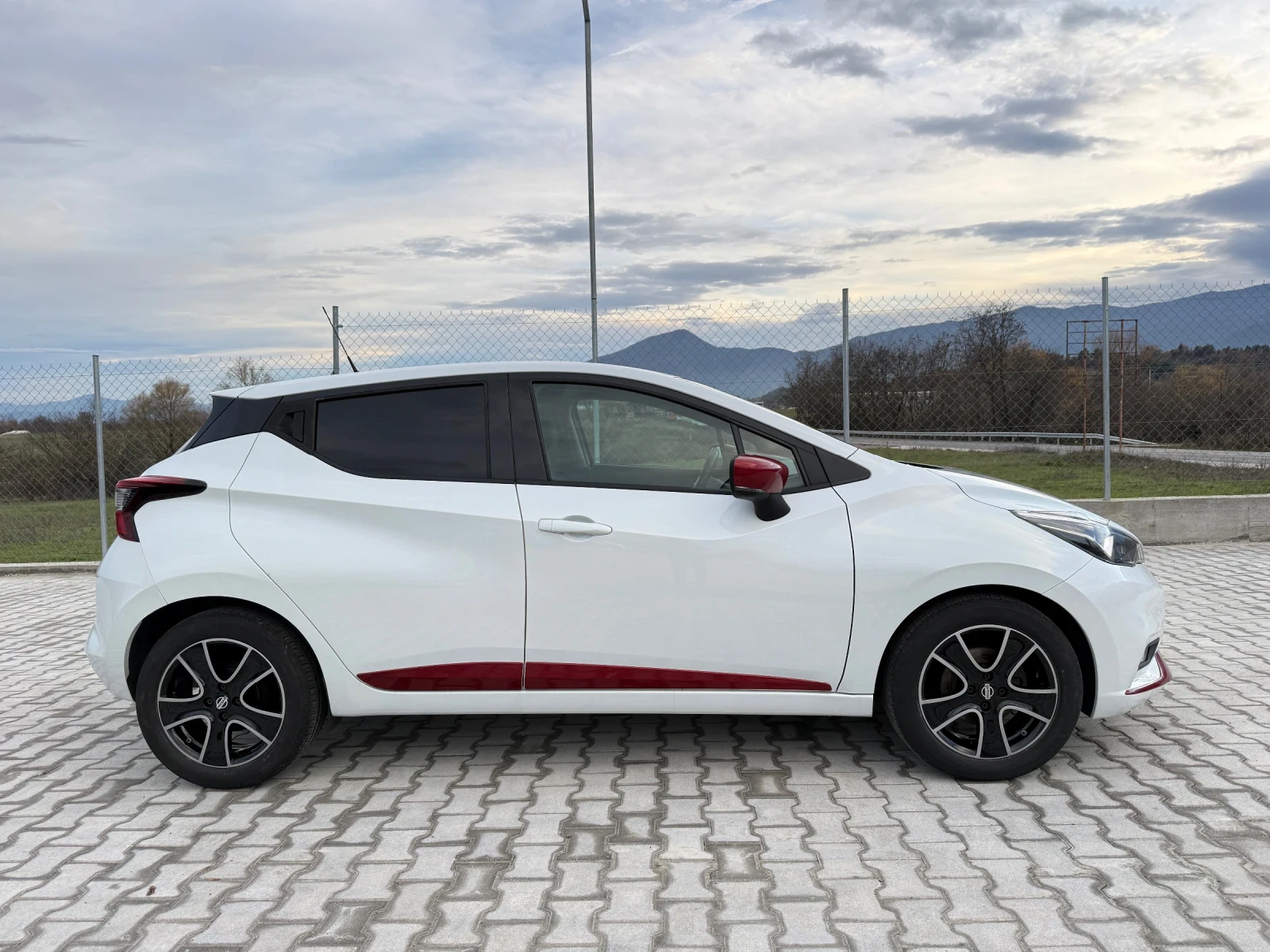 Nissan Micra  - изображение 7