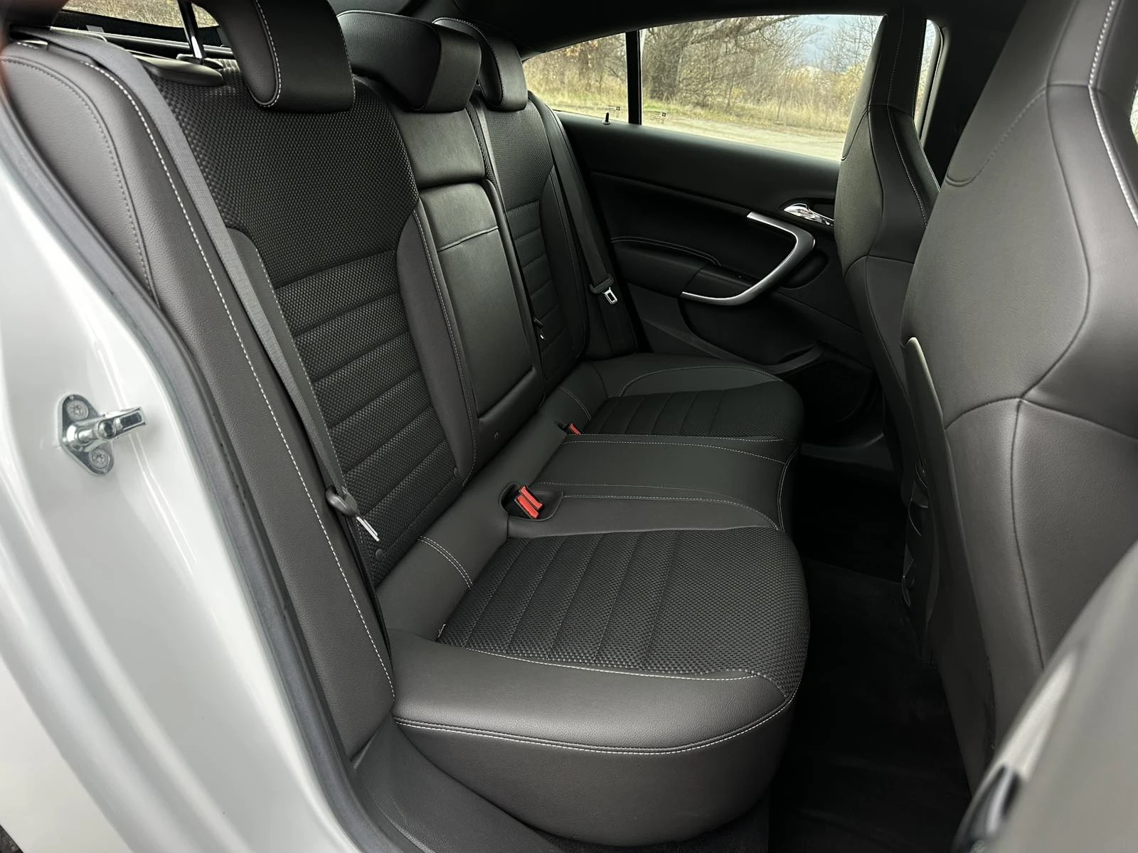 Opel Insignia 2.8 OPC* 4X4* TOP FULL* ���������*  | Mobile.bg � ����������� 12