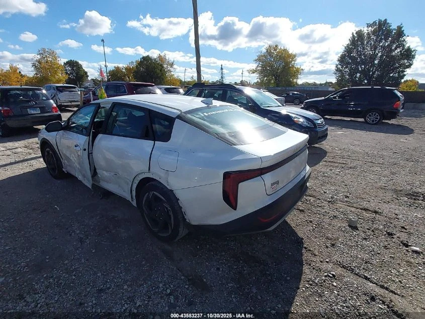 Kia K4 2.0L I-4 DOHC, VVT, 147HP Front Wheel Drive - изображение 8